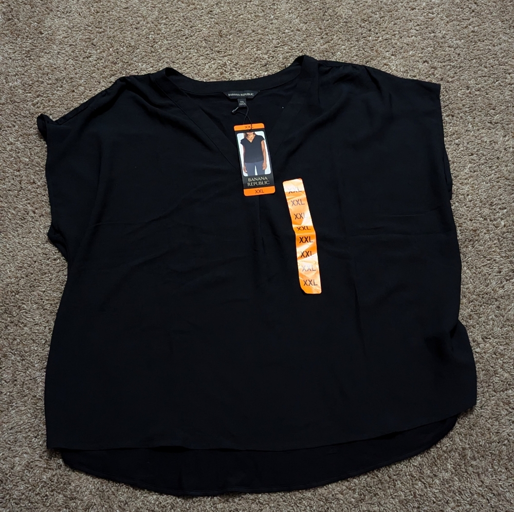 Banana Republic Blouse for women size 2XL